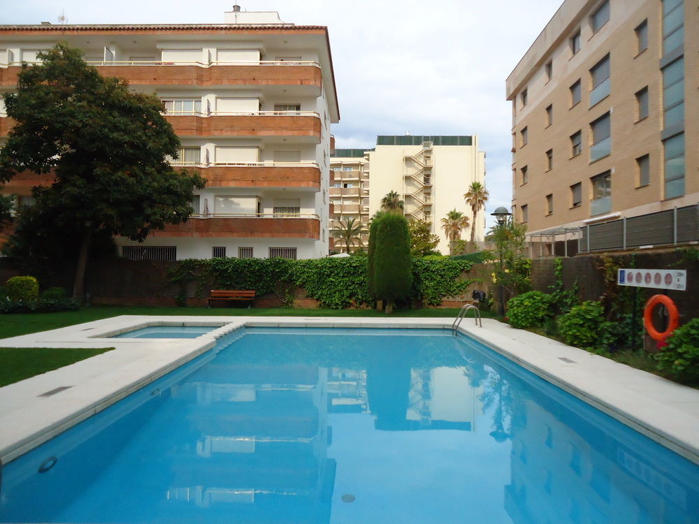 Apartamentos Antillas Fenals Льорет-де-Мар Екстер'єр фото