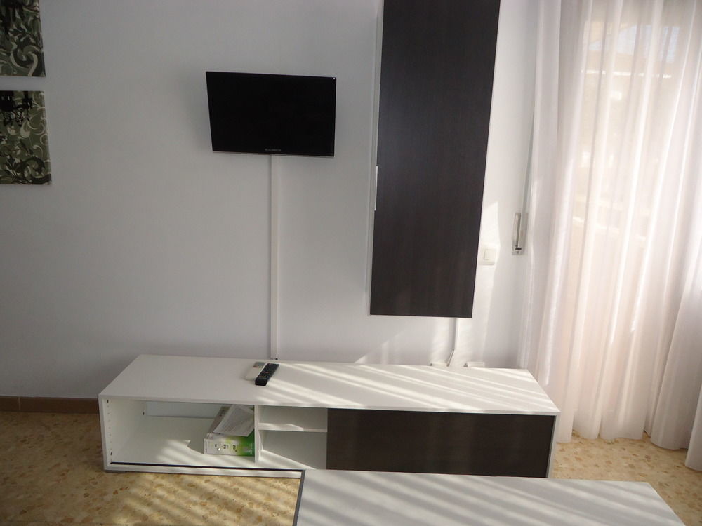 Apartamentos Antillas Fenals Льорет-де-Мар Екстер'єр фото