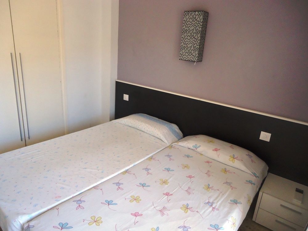 Apartamentos Antillas Fenals Льорет-де-Мар Екстер'єр фото