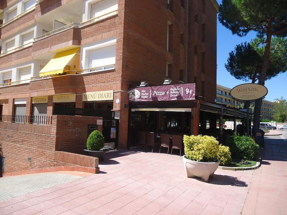 Apartamentos Antillas Fenals Льорет-де-Мар Екстер'єр фото
